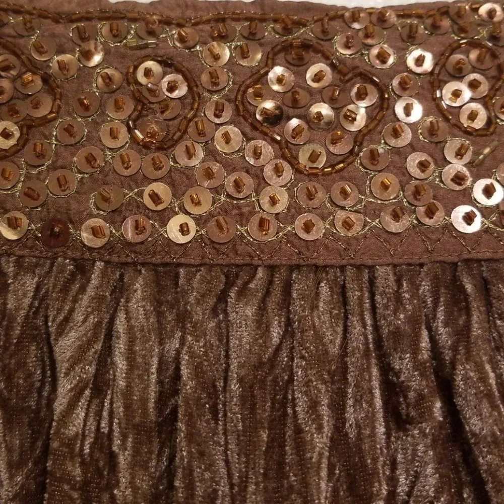 💕BCBGMAXAZRIA💕 Boho Brown Velvet Sequin Skirt - Picture 2 of 6